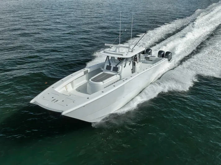 Due East Yacht Photos Pics 