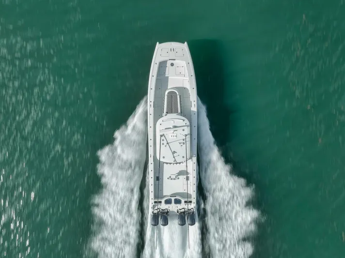 Due East Yacht Photos Pics 