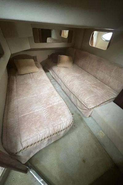 2005 Sea Ray 420 Sedan Bridge