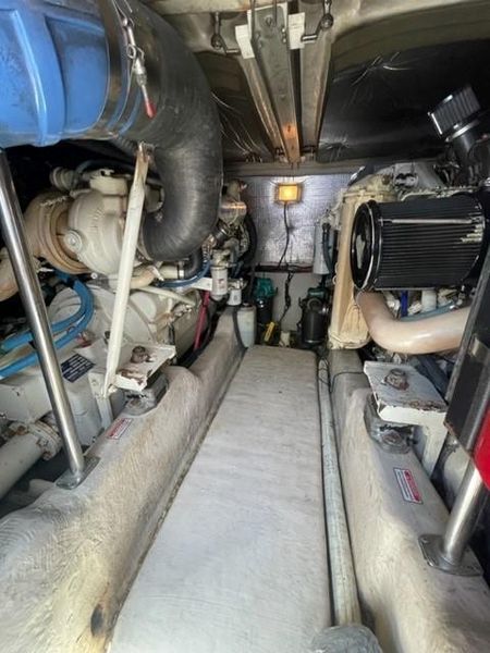 2005 Sea Ray 420 Sedan Bridge
