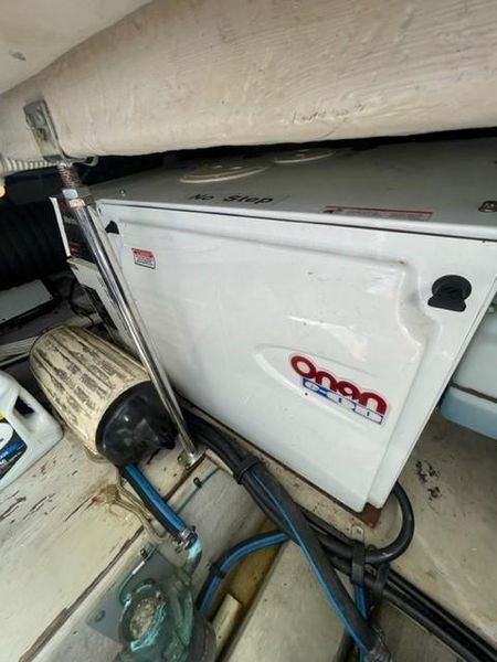 2005 Sea Ray 420 Sedan Bridge