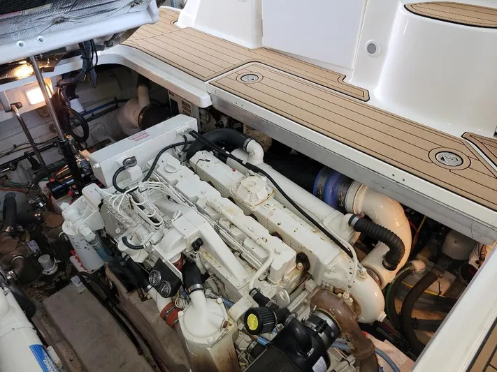  Yacht Photos Pics Port Engine