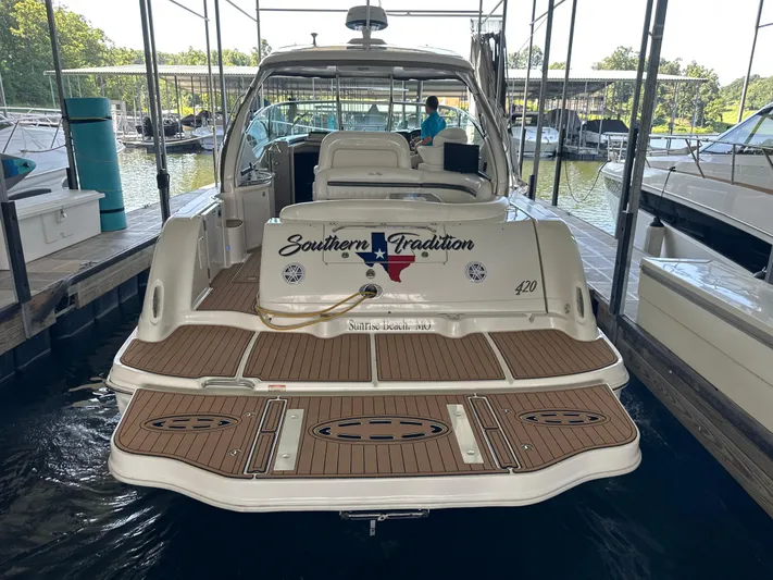  Yacht Photos Pics 2005 Sea Ray 420 Sundancer docked, featuring "Southern Tradition" branding on the stern.