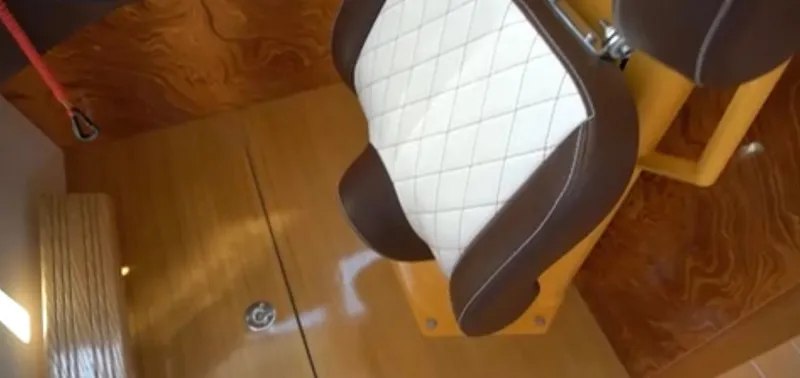 1676 Yacht Photos Pics 