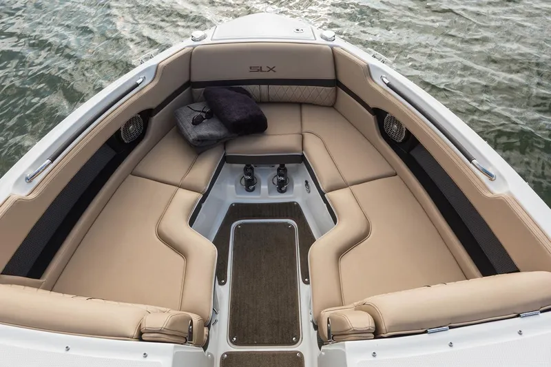  Yacht Photos Pics Manufacturer Provided Image