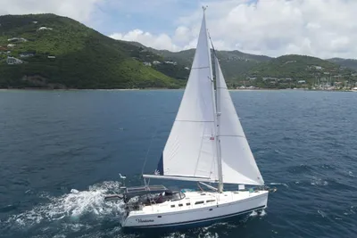 2008 Hunter 49