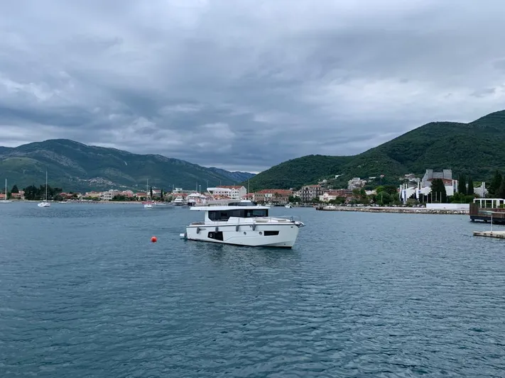 Venus Yacht Photos Pics 