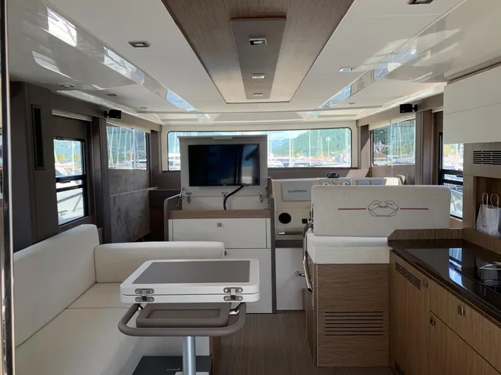 Venus Yacht Photos Pics 