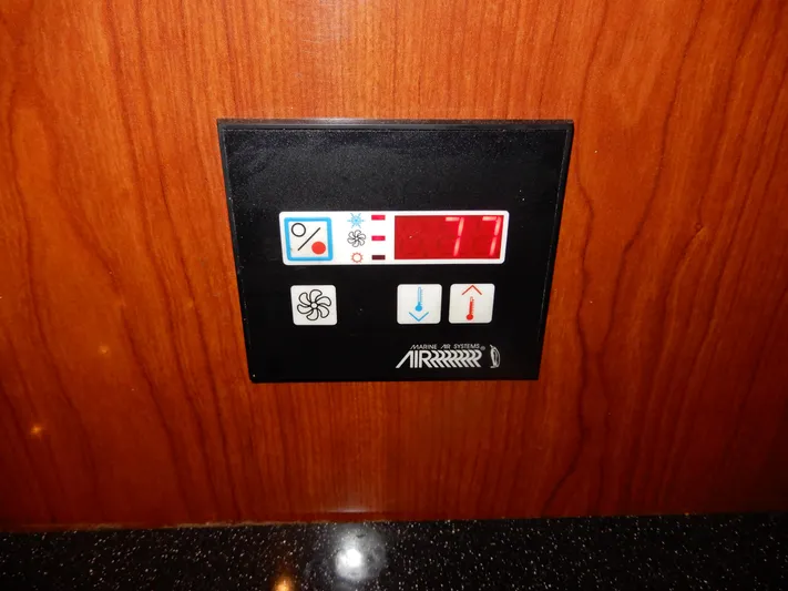  Yacht Photos Pics Control panel on 2006 Regal Commodore 3760 IO boat, displaying temperature settings.