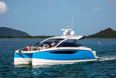 2024 Four Winns TH36