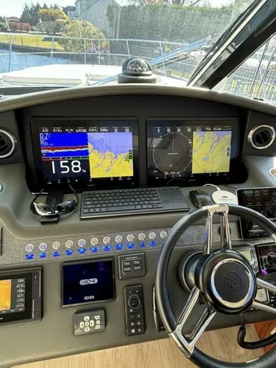 Happy Ours Yacht Photos Pics 2019 Riviera 5400 Sport Yacht - Image 24