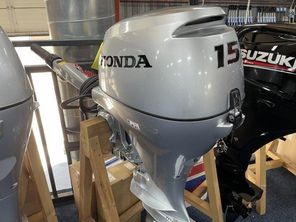 2022 Honda 15  pk buitenboordmotor Kortstaart