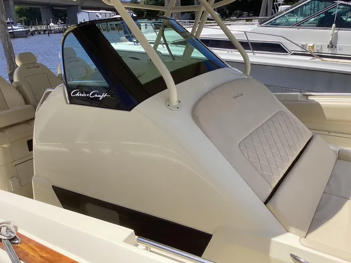  Yacht Photos Pics 2016 Chris-Craft 34 Catalina boat interior with luxurious seating and sleek design.