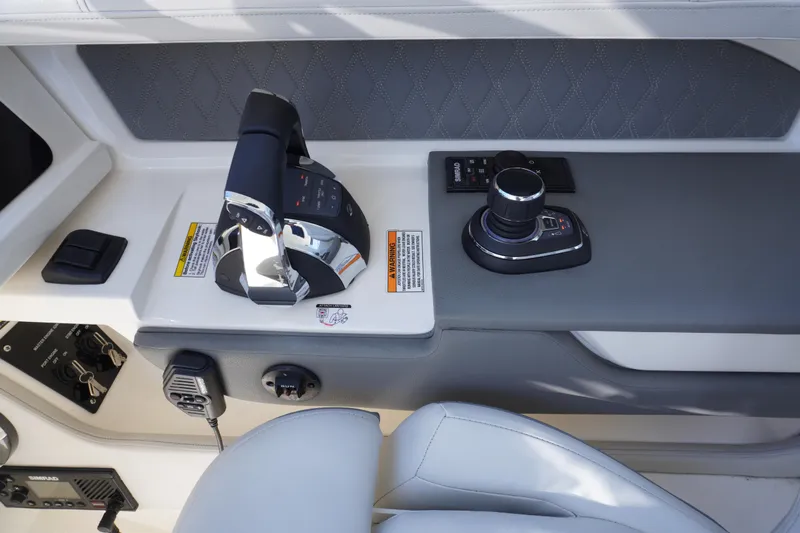  Yacht Photos Pics 2020 Sea Ray SLX 310 Outboard helm controls with joystick and throttle.