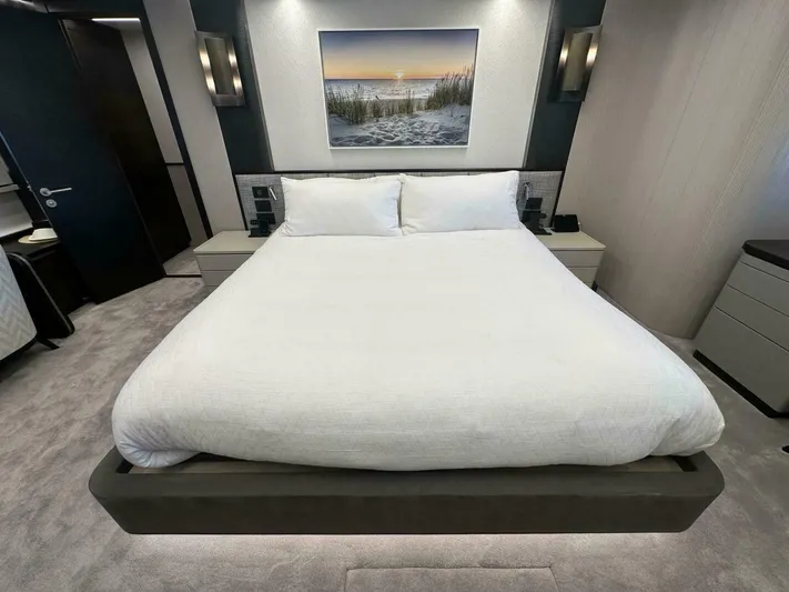 Worth The Wait Yacht Photos Pics 2024 Sunseeker Ocean 182 - Image 36