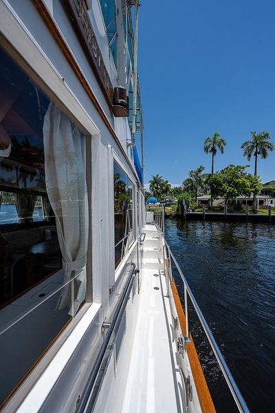 1994 Grand Banks 46 Motoryacht