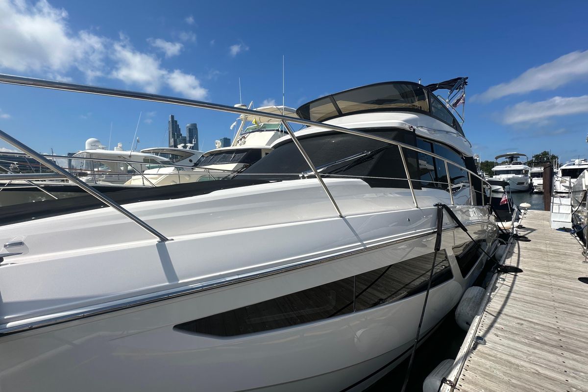 2019 Regal 42 