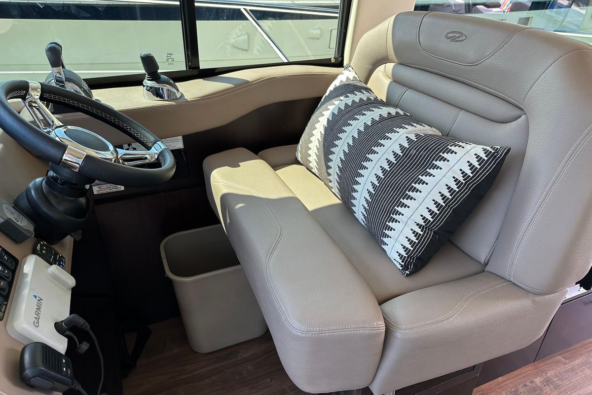 2019 Regal 42 