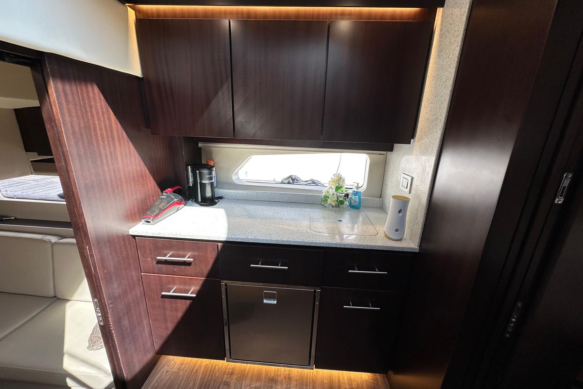 2019 Regal 42 