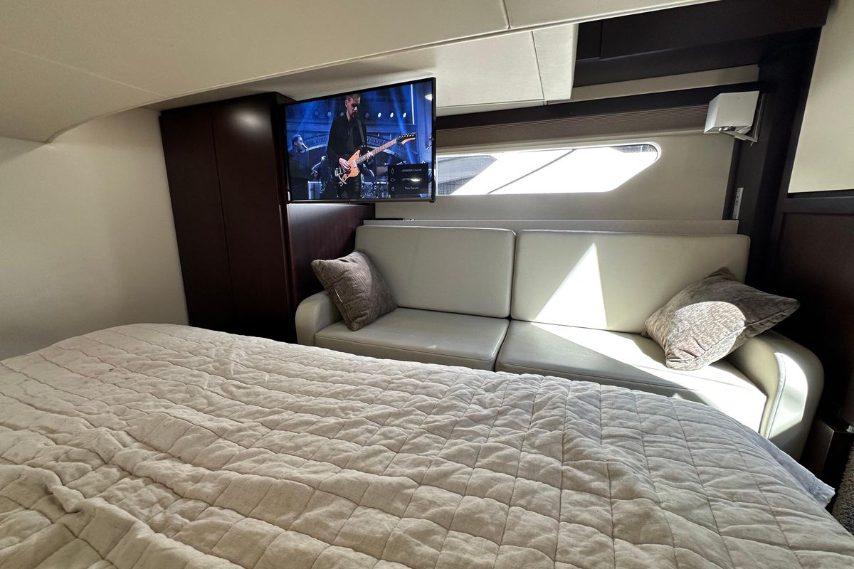 2019 Regal 42 