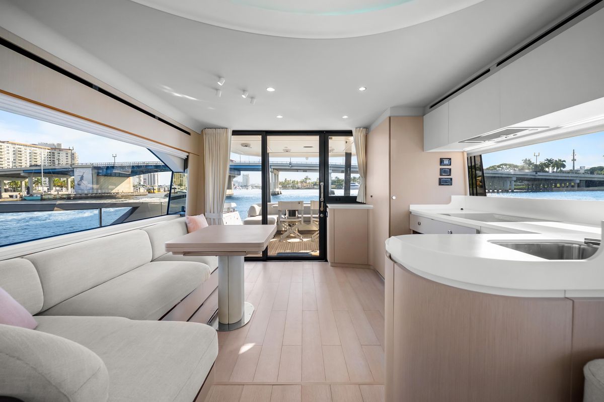 2024 Azimut 68 