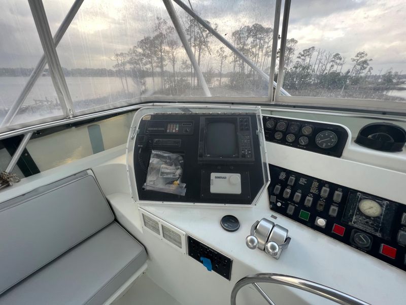 1990 Hatteras 58 Sportfish