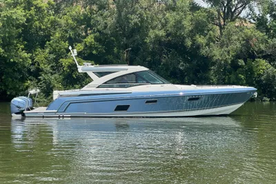 Formula 430 All Sport Crossover