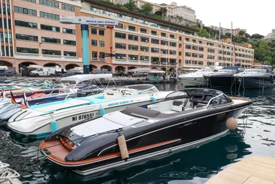 Riva 27'Iseo