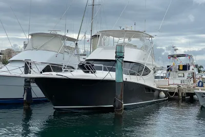 Tiara Yachts 4800 Convertible