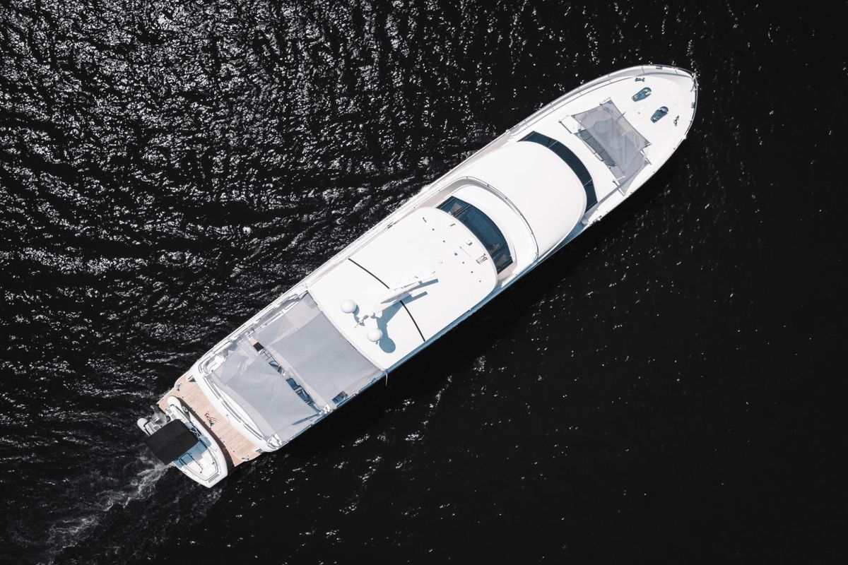 2018 Ocean Alexander 100 