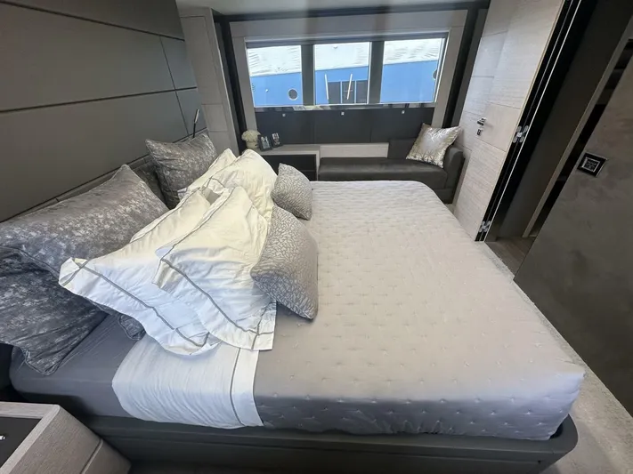  Yacht Photos Pics 2022 Astondoa 66 Flybridge - Image 30