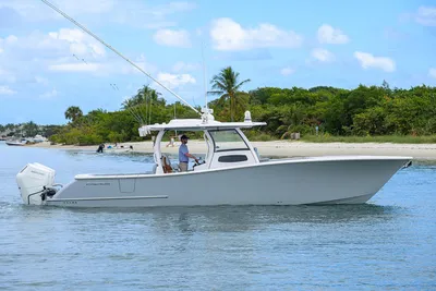 Phenom 37 Center Console