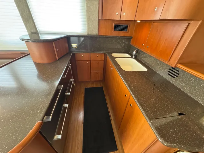 Monica T Yacht Photos Pics 