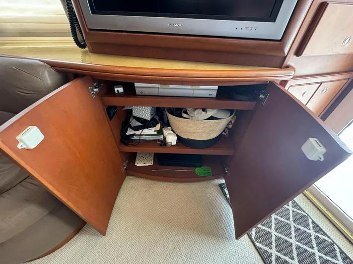 Monica T Yacht Photos Pics 