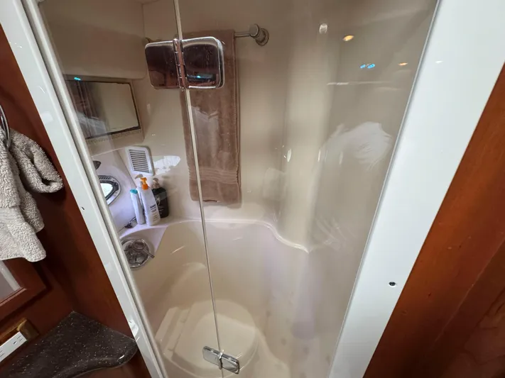 Monica T Yacht Photos Pics 