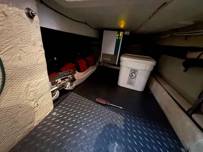 Monica T Yacht Photos Pics 