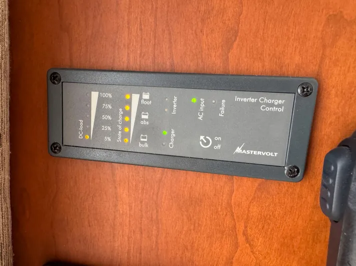 Monica T Yacht Photos Pics 