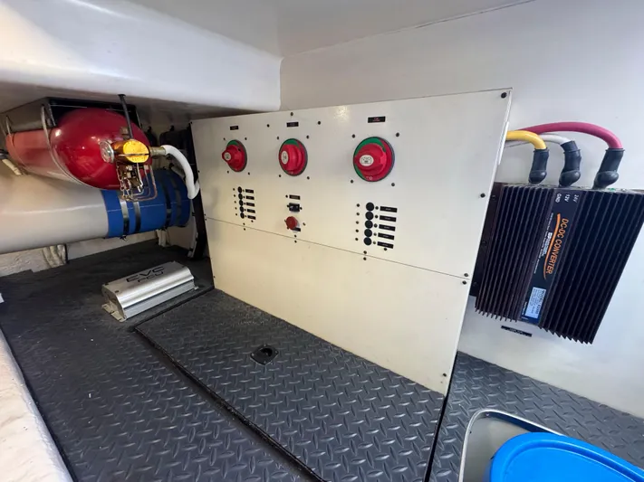 Monica T Yacht Photos Pics 