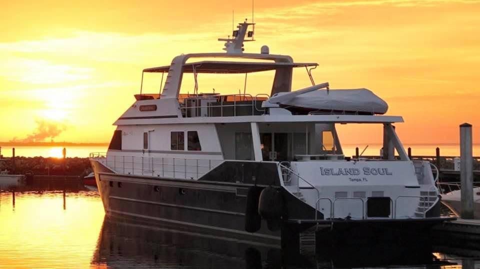 2009 Custom Flybridge Motoryacht