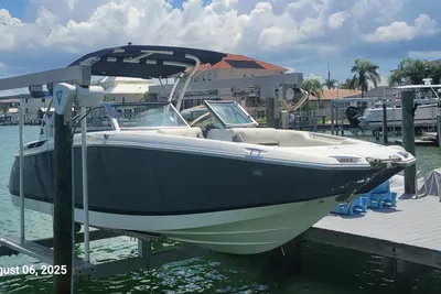 2018 Cobalt 26SD