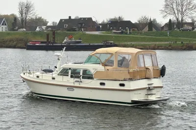 2011 Linssen Grand Sturdy 40.9 AC