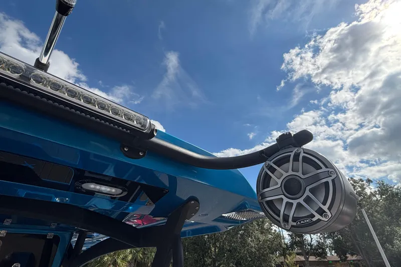  Yacht Photos Pics 2024 GSX 36 boat with speaker and light bar under blue sky.