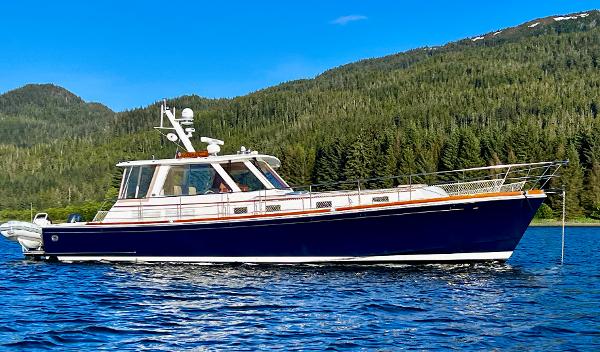 2001 Grand Banks 49 Eastbay HX