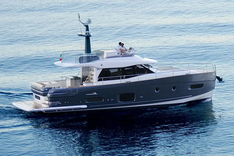  Yacht Photos Pics 