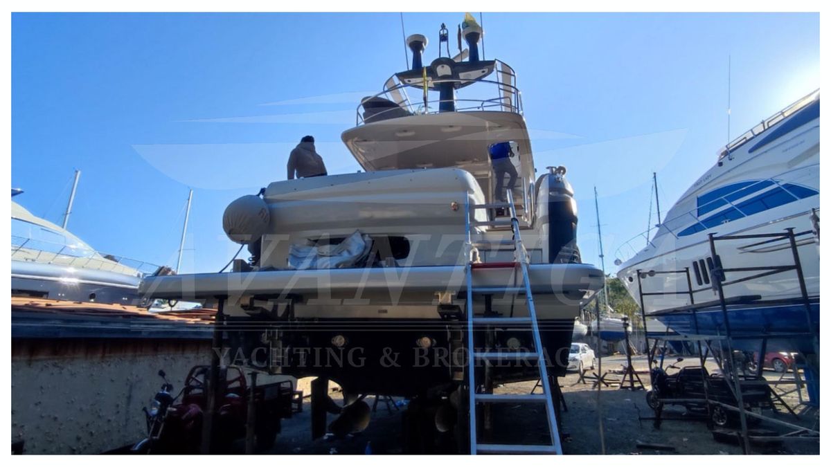 2015 Azimut 55 