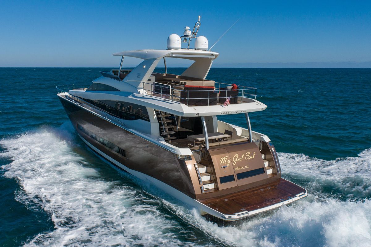 2015 Prestige 75 