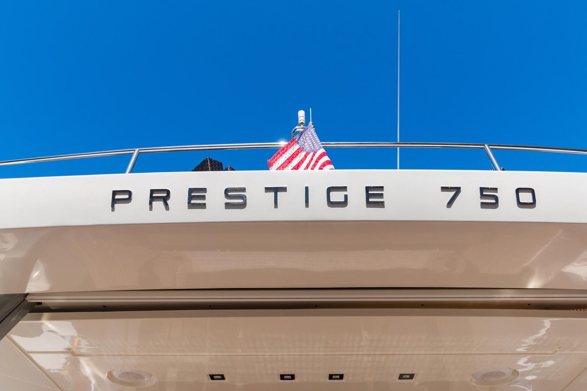 2015 Prestige 75 