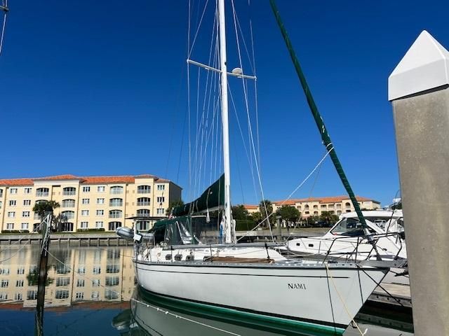 1990 Catalina 44CC
