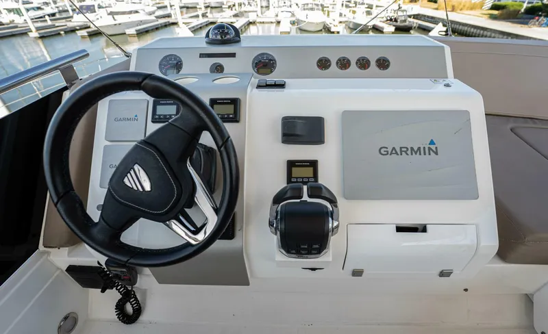 Forever Recess Yacht Photos Pics 2019 Fairline Squadron 53 - Image 58