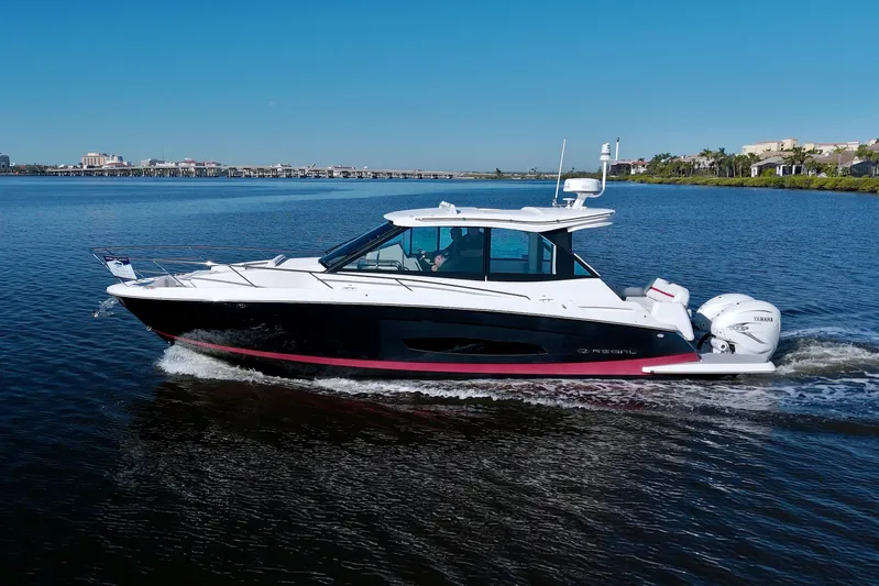 Elena Trinidad Yacht Photos Pics 